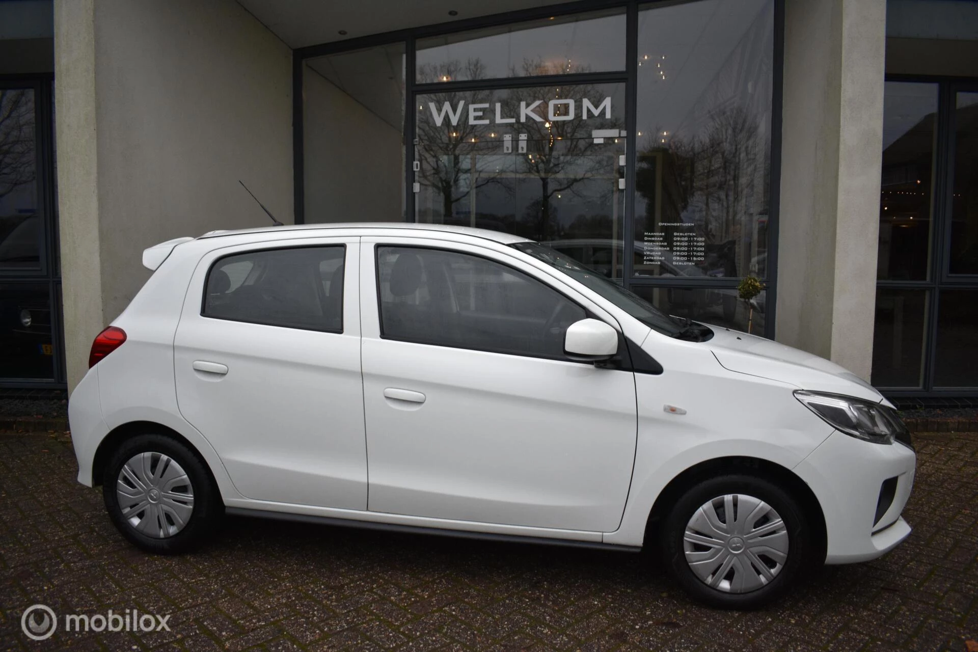 Hoofdafbeelding Mitsubishi Space Star