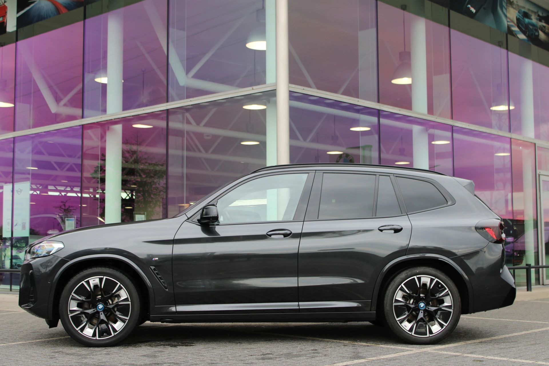 Hoofdafbeelding BMW iX3