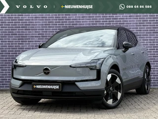 Volvo EX30 Twin Motor Performance Ultra 69 kWh | Nieuw Binnen | Trekhaak | Stuur + Stoel verwarming | 360° Camera | Memory | Panorama Schuifdak |
