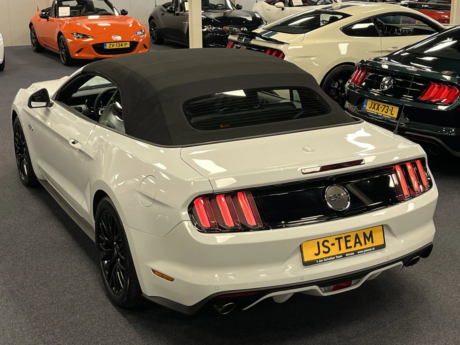 Hoofdafbeelding Ford Mustang