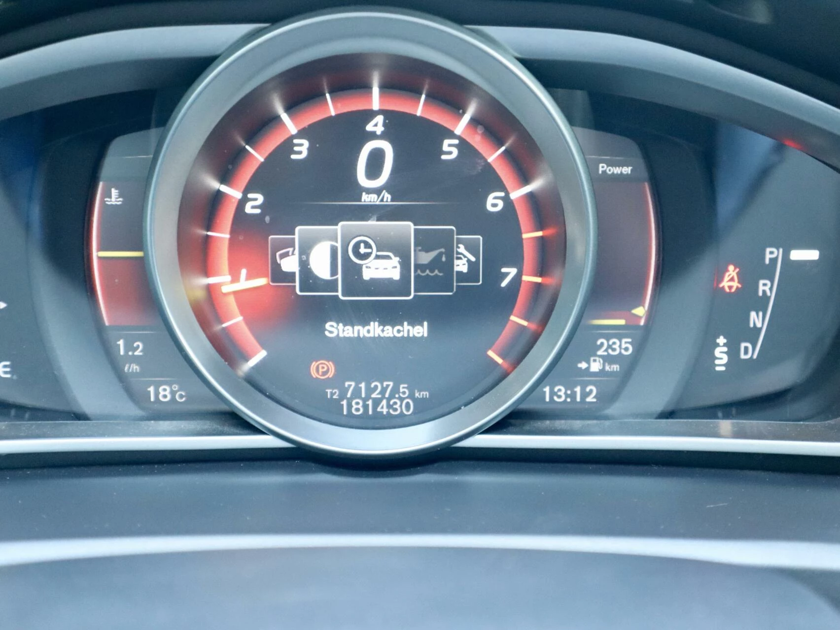 Hoofdafbeelding Volvo V40