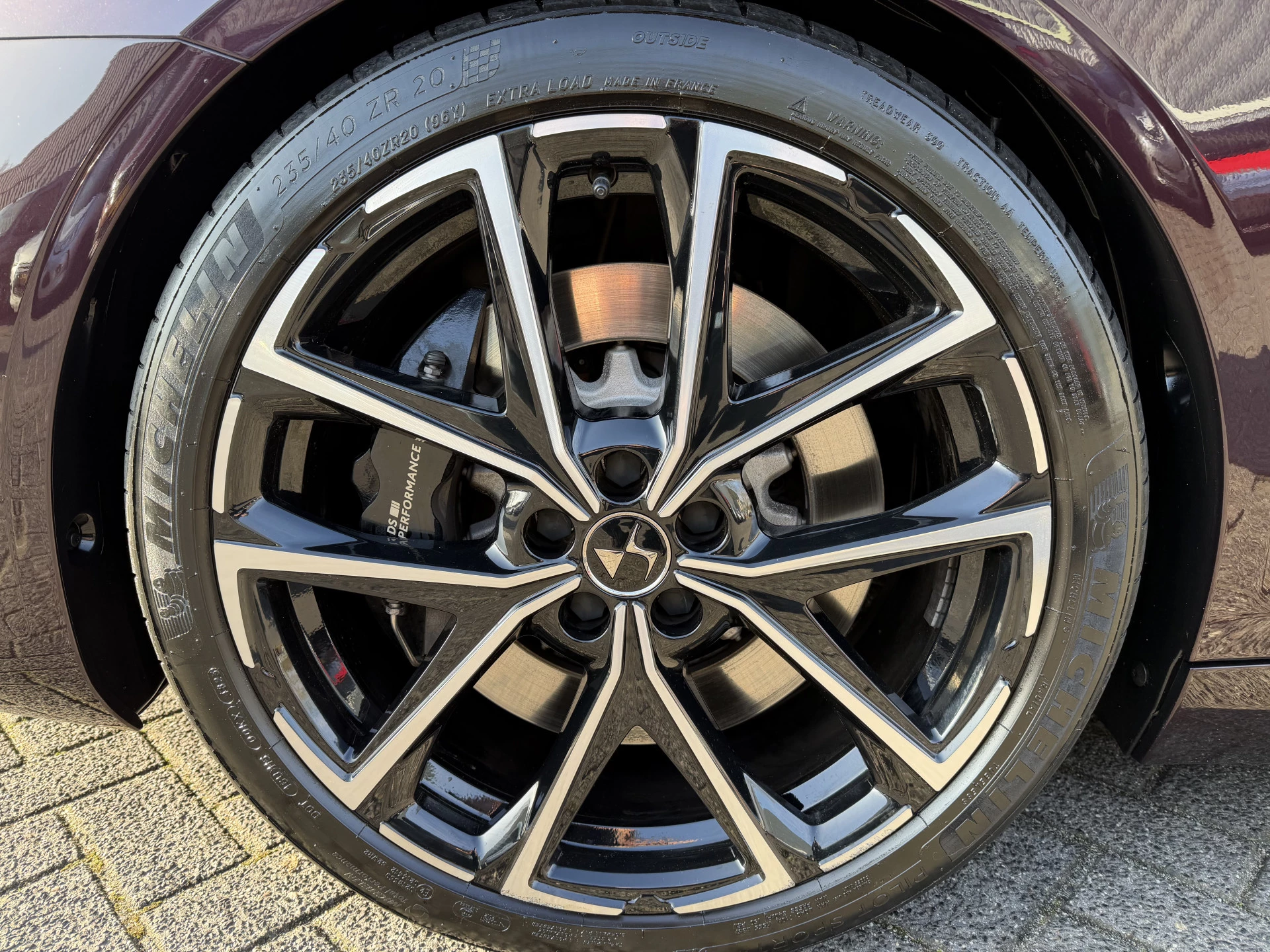 Hoofdafbeelding DS DS 9