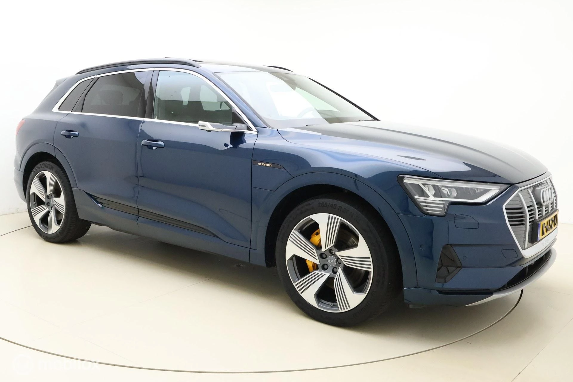 Hoofdafbeelding Audi e-tron