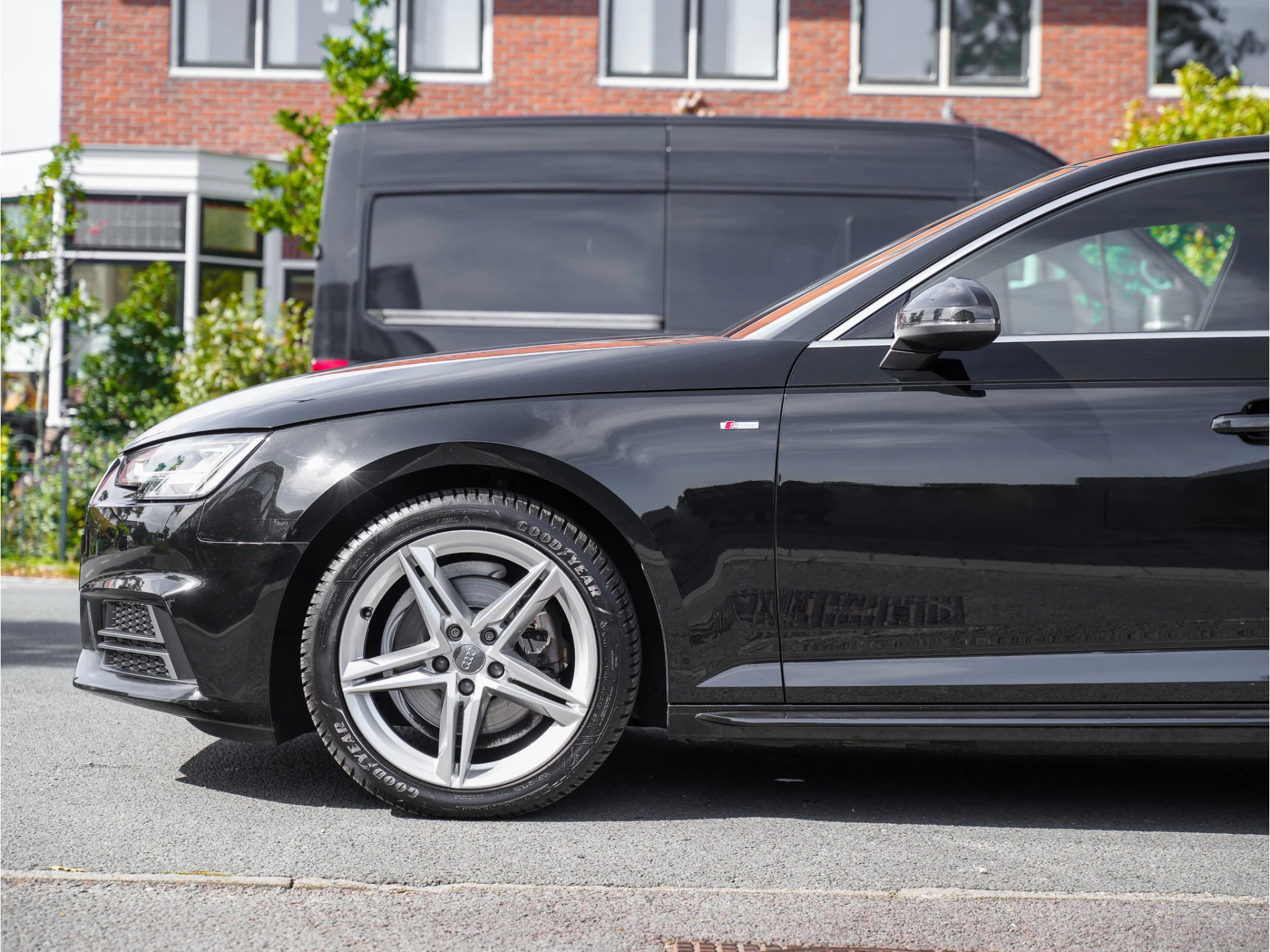 Hoofdafbeelding Audi A4