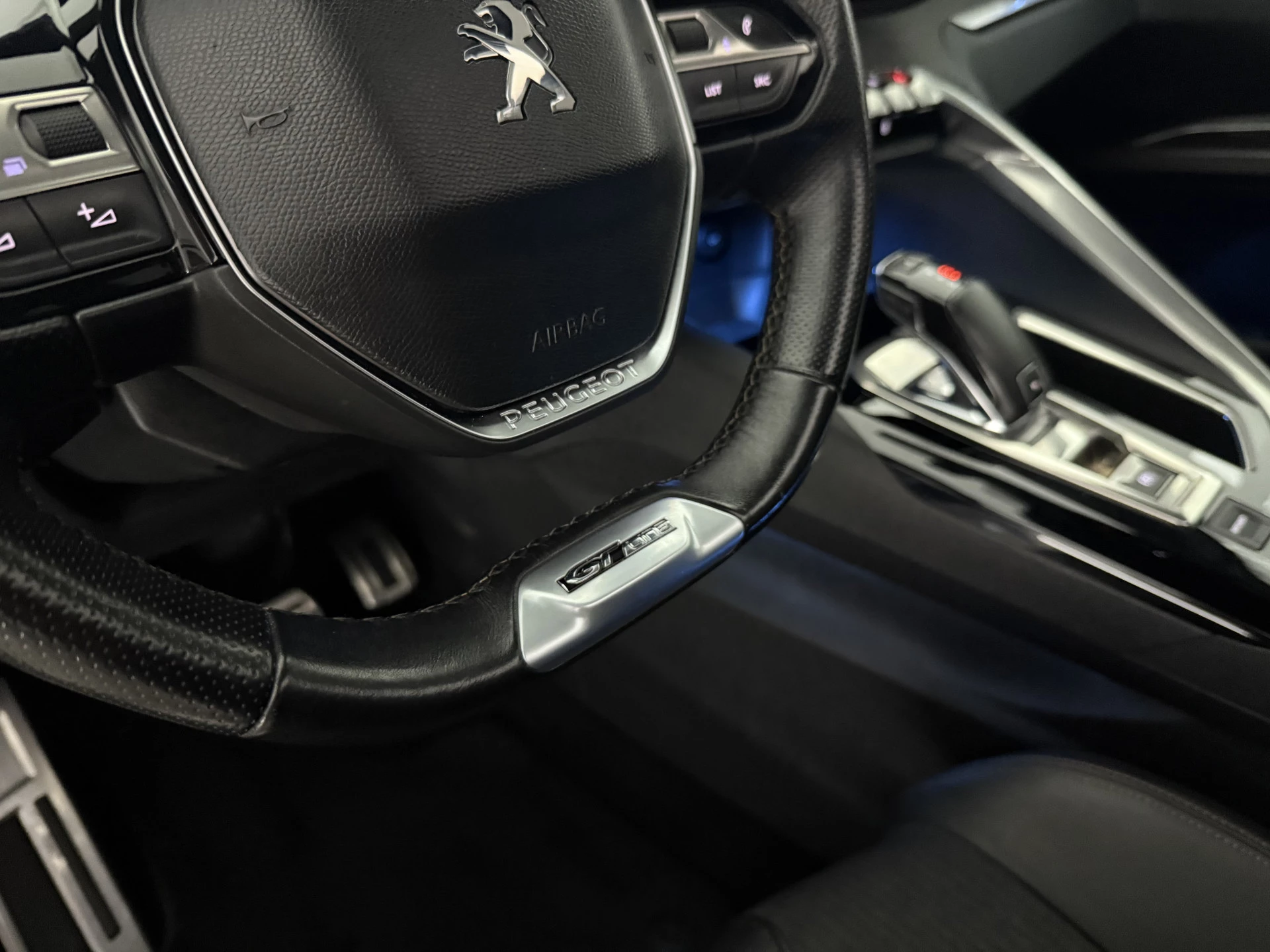 Hoofdafbeelding Peugeot 5008