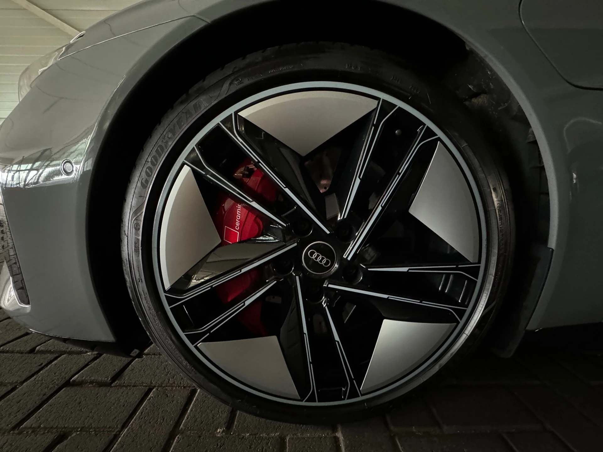 Hoofdafbeelding Audi e-tron GT