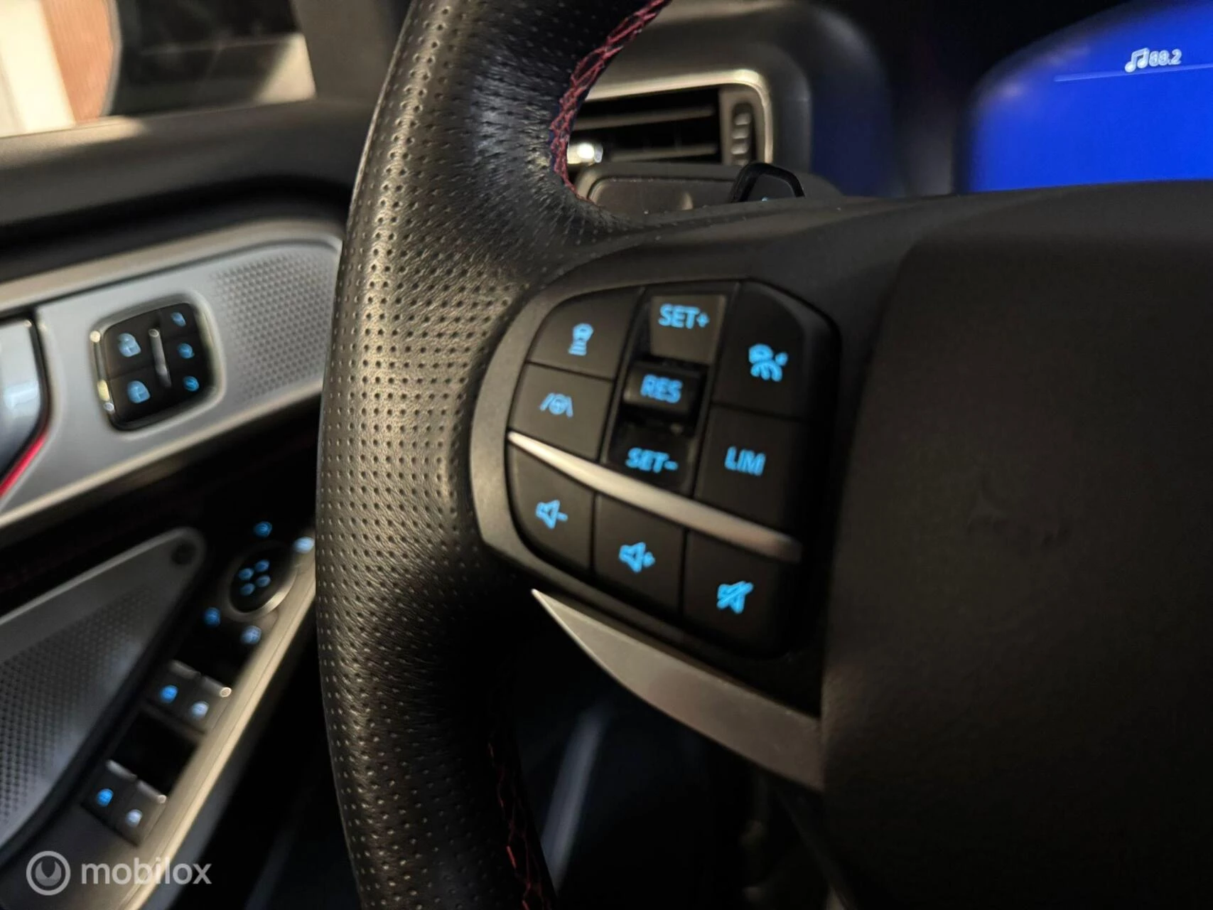 Hoofdafbeelding Ford Explorer