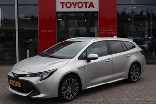 Hoofdafbeelding Toyota Corolla Touring Sports Toyota Corolla Touring Sports 1.8 HYBRID DYNAMIC APPLE/ANDROID STOELVERW AD-CRUISE CAMERA KEYLESS