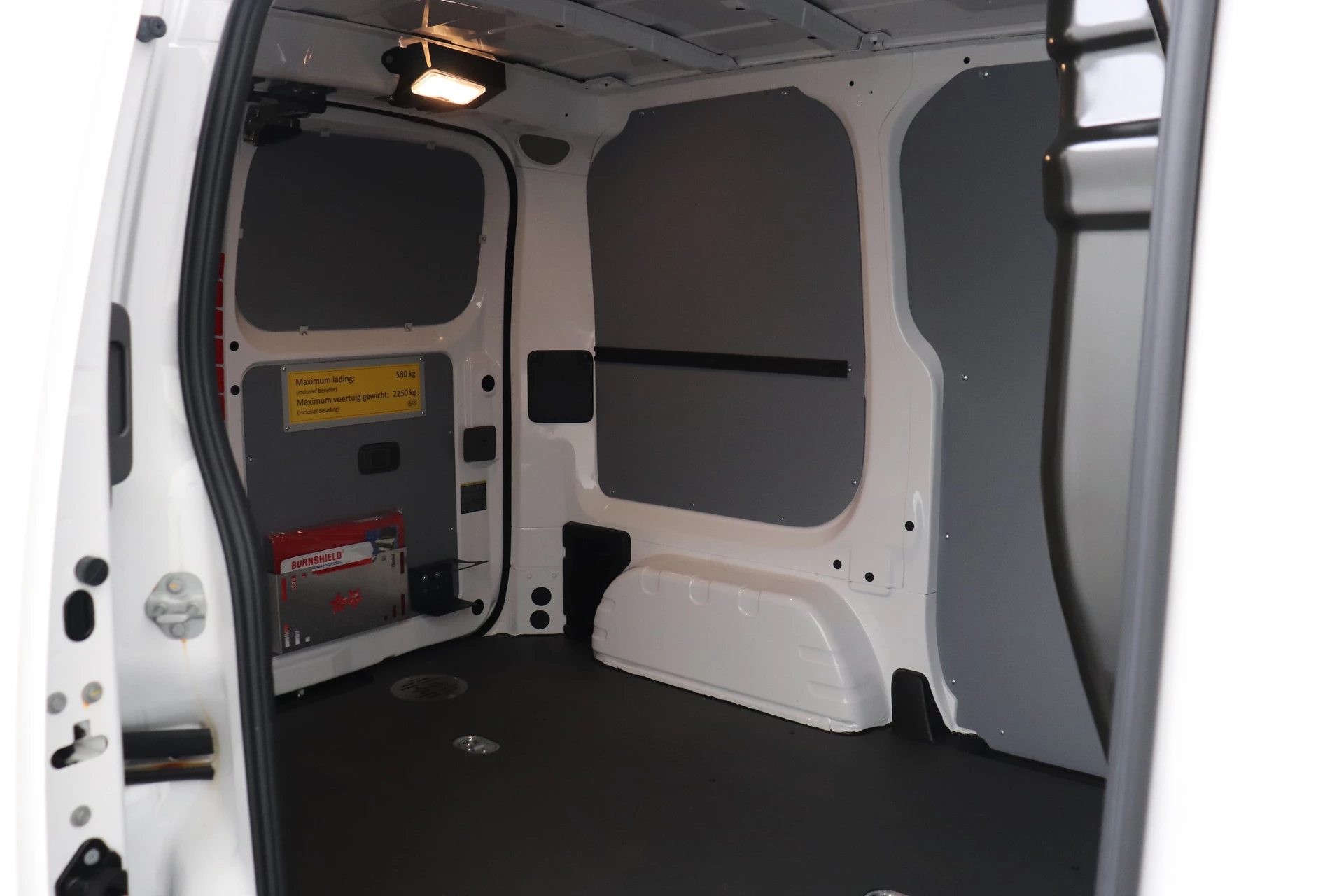 Hoofdafbeelding Nissan e-NV200