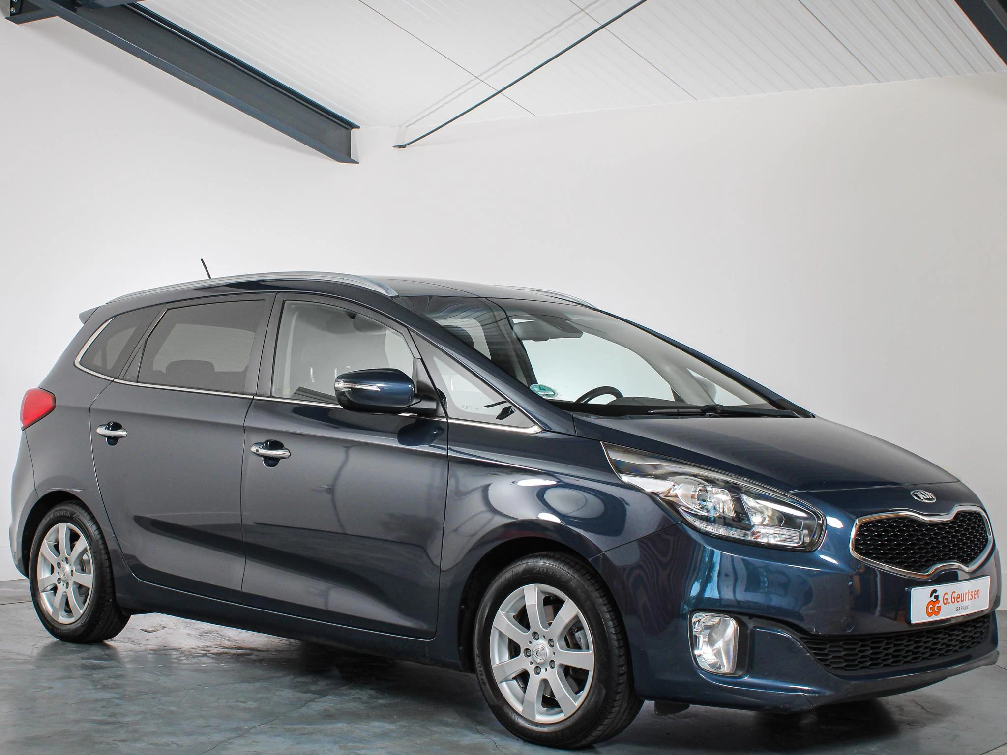 Hoofdafbeelding Kia Carens