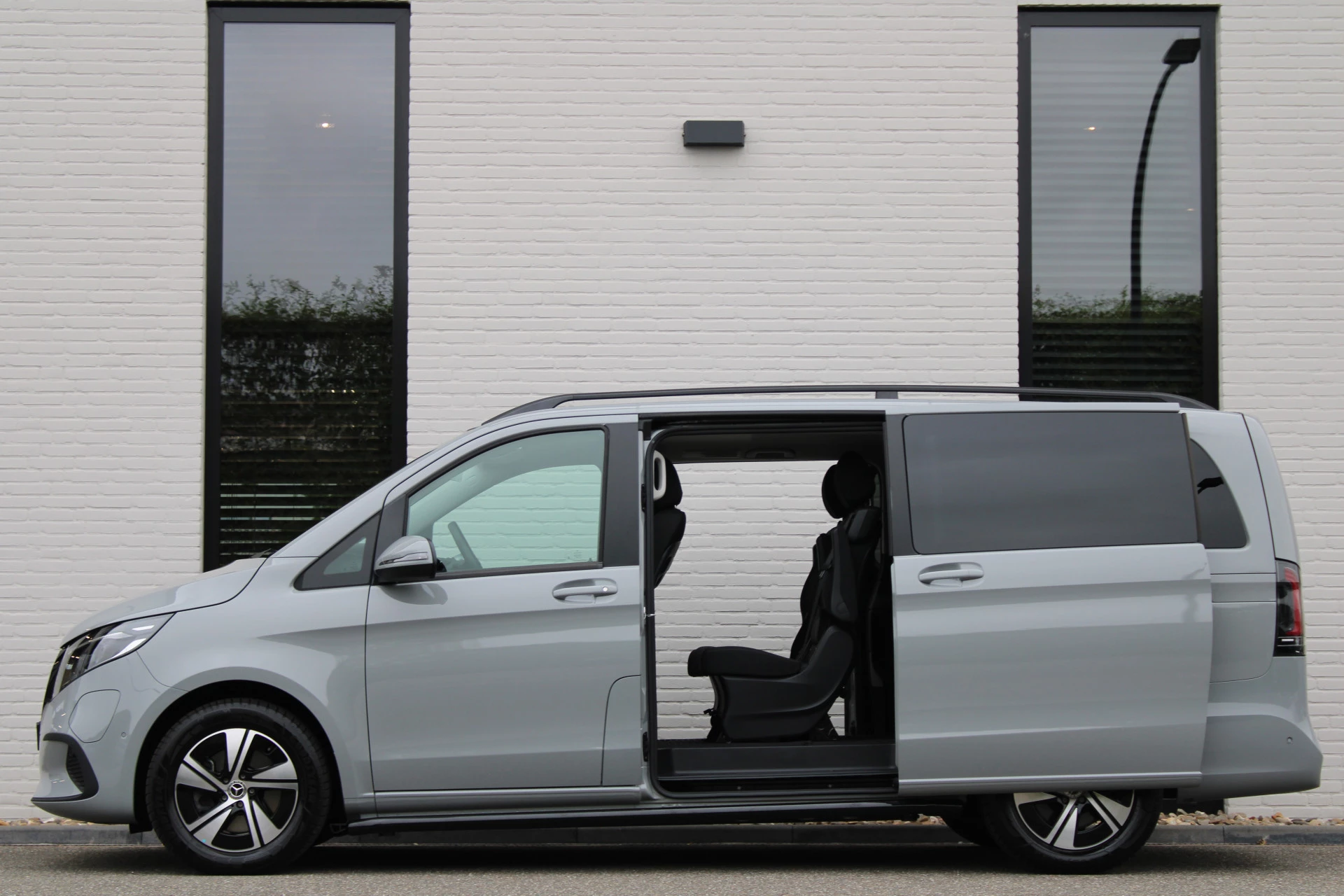Hoofdafbeelding Mercedes-Benz EQV