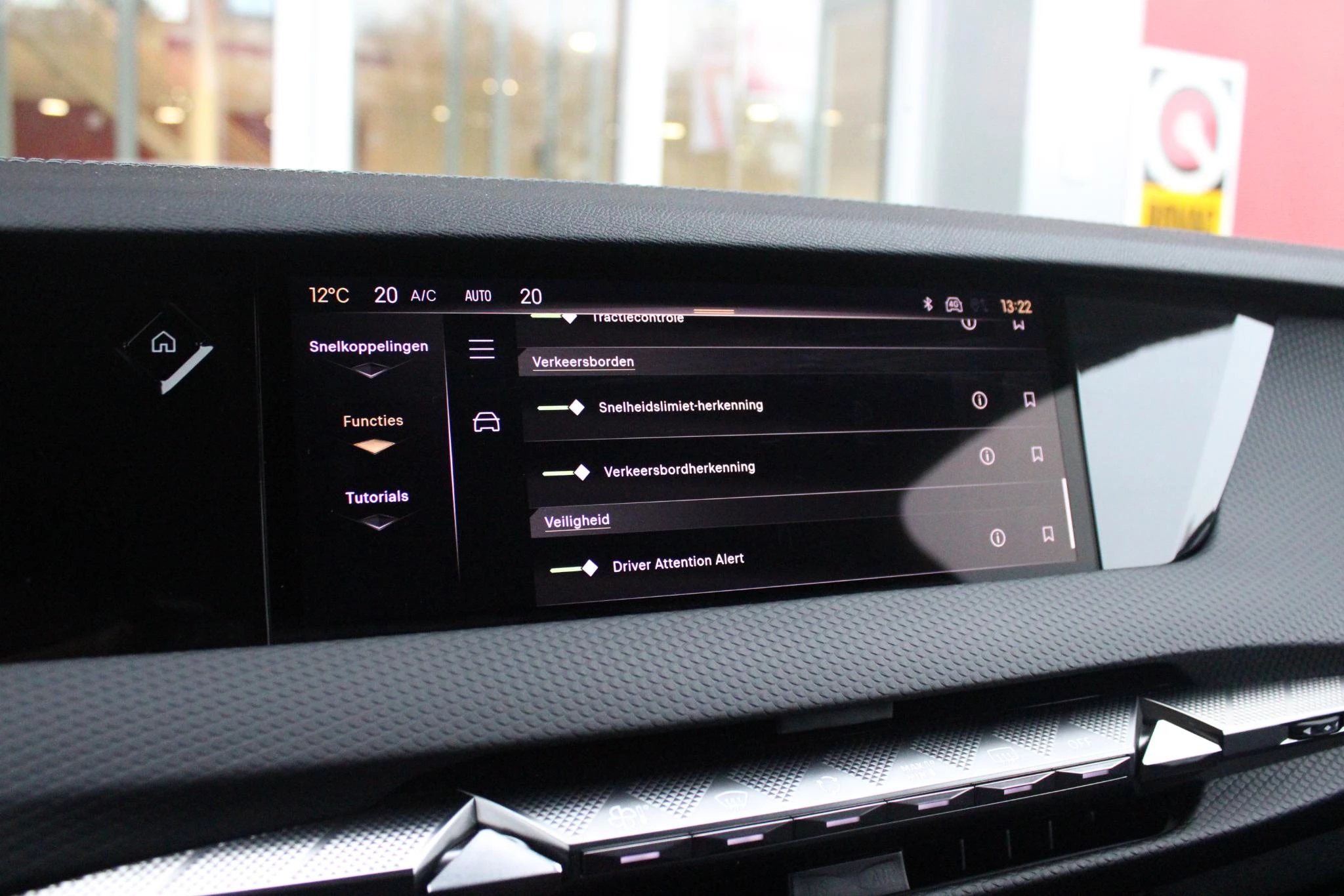 Hoofdafbeelding DS DS 4