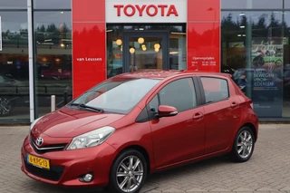 Toyota Yaris 1.3 VVT-i DYNAMIC AUTOMAAT 1e EIGENAAR TREKHAAK KEYLESS LM-VELGEN DEALERONDERHOUDEN NL-AUTO