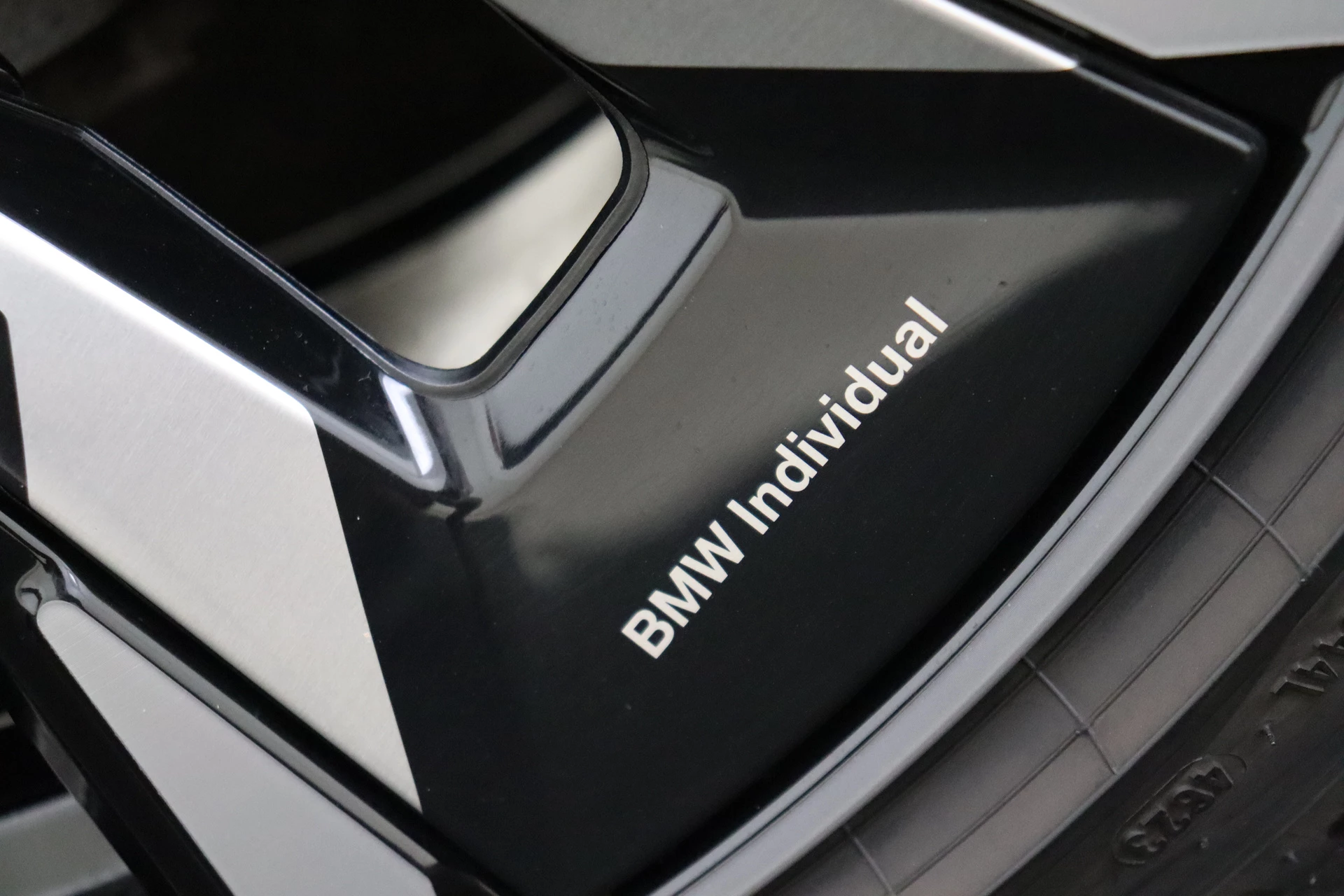 Hoofdafbeelding BMW i5