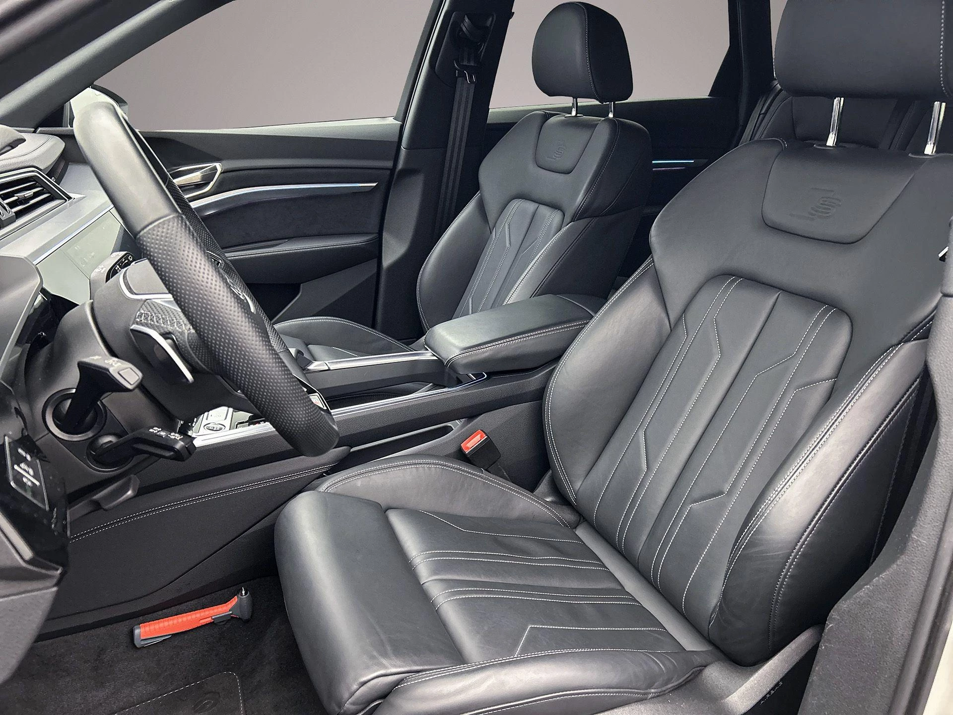Hoofdafbeelding Audi Q8 e-tron