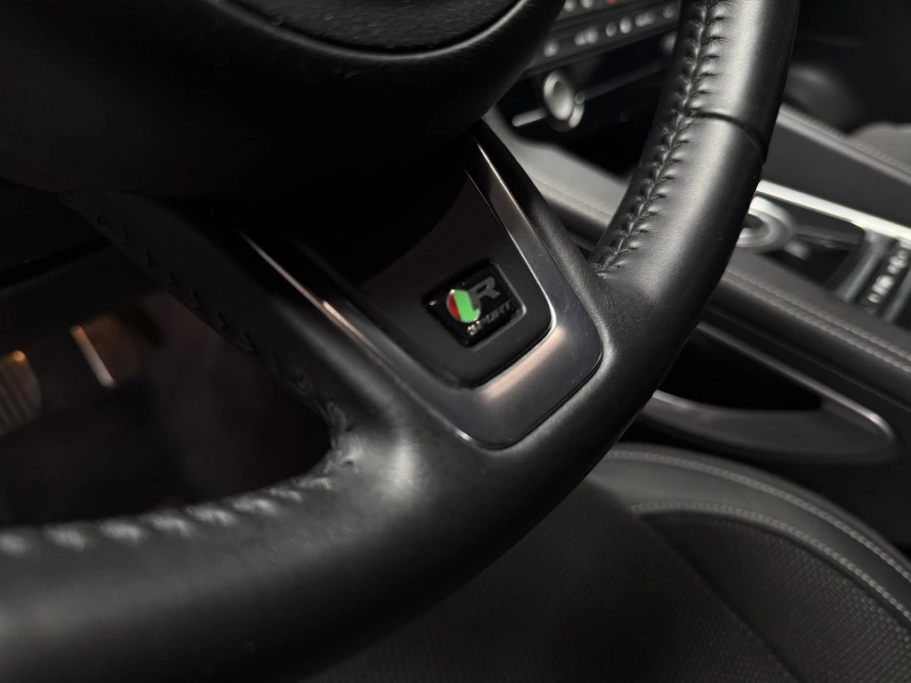 Hoofdafbeelding Jaguar F-PACE