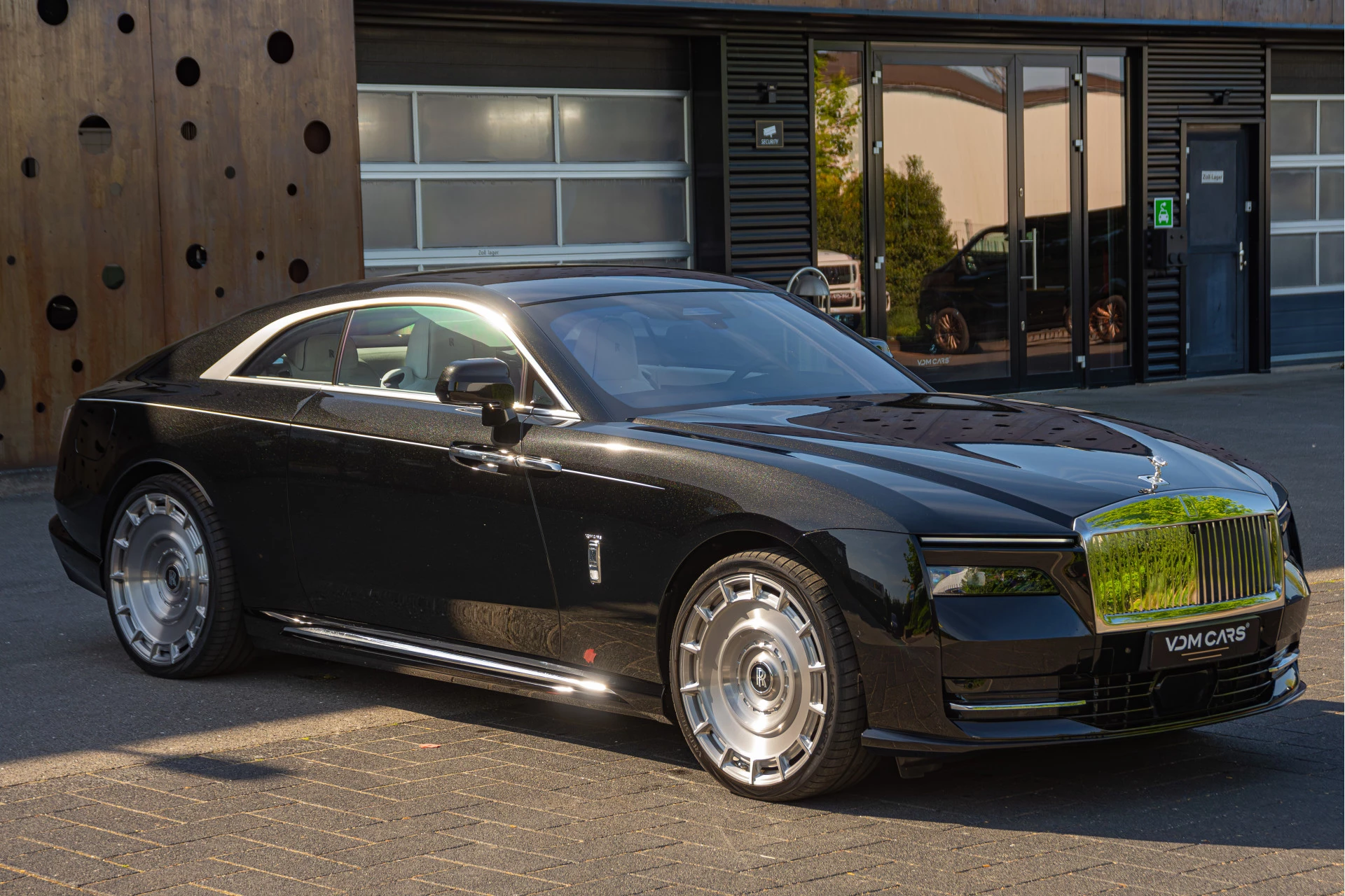 Hoofdafbeelding Rolls-Royce Spectre