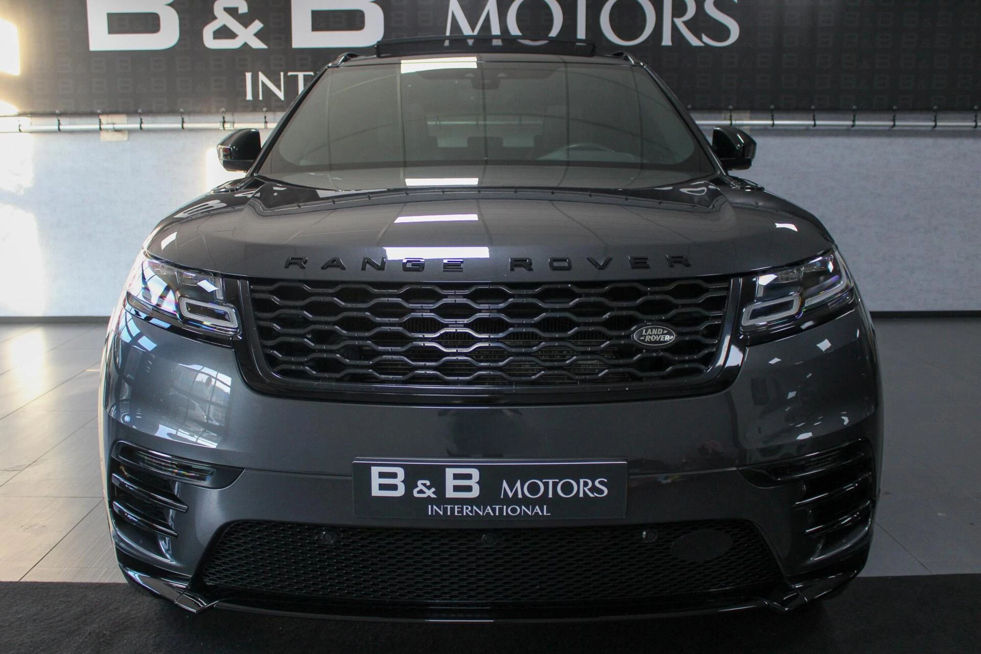 Hoofdafbeelding Land Rover Range Rover Velar