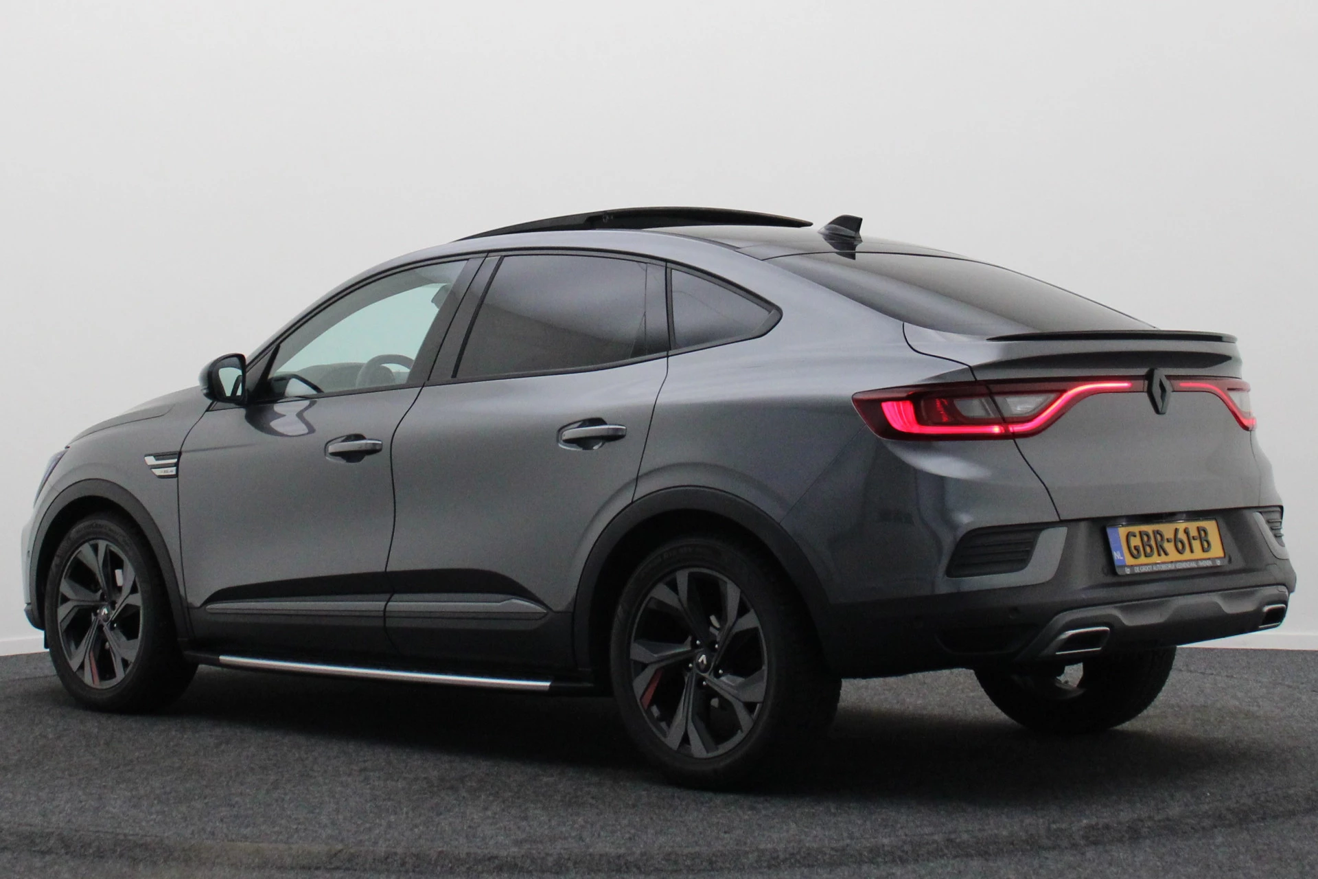 Hoofdafbeelding Renault Arkana