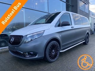 Hoofdafbeelding Mercedes-Benz Vito Mercedes-Benz Vito Tourer 5+1 Rolstoelbus 109 BlueTEC Base Extra Lang (Mooie sportieve 5+1 rolstoelbus met bodemverlaging!)