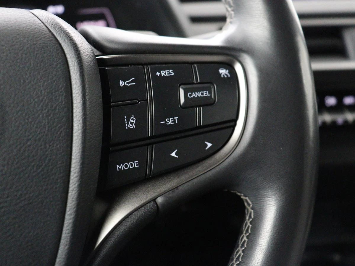 Hoofdafbeelding Lexus UX