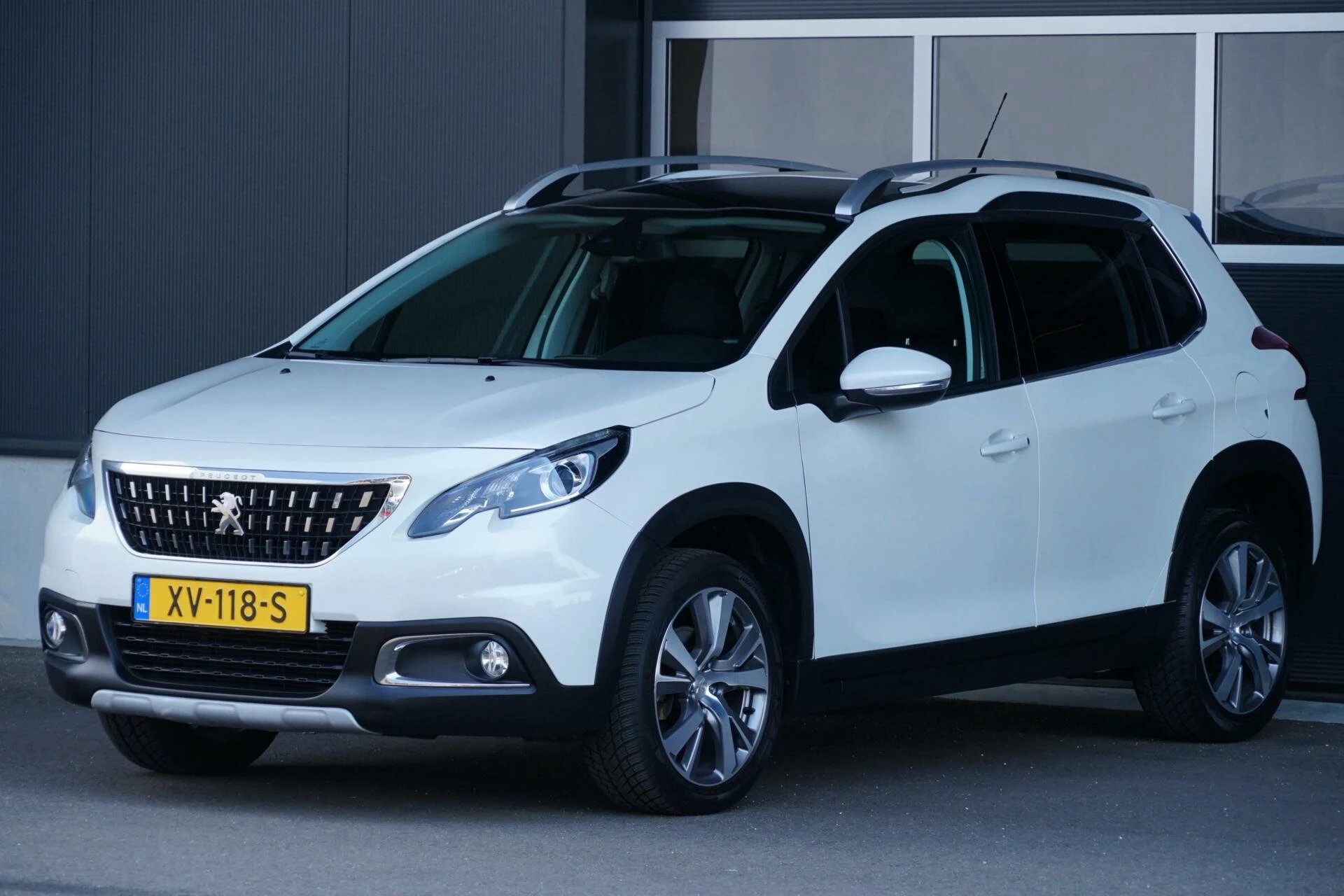 Hoofdafbeelding Peugeot 2008