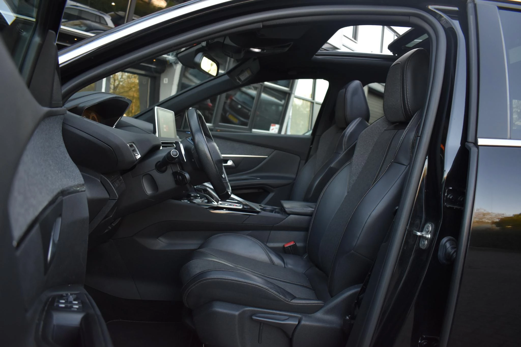 Hoofdafbeelding Peugeot 5008