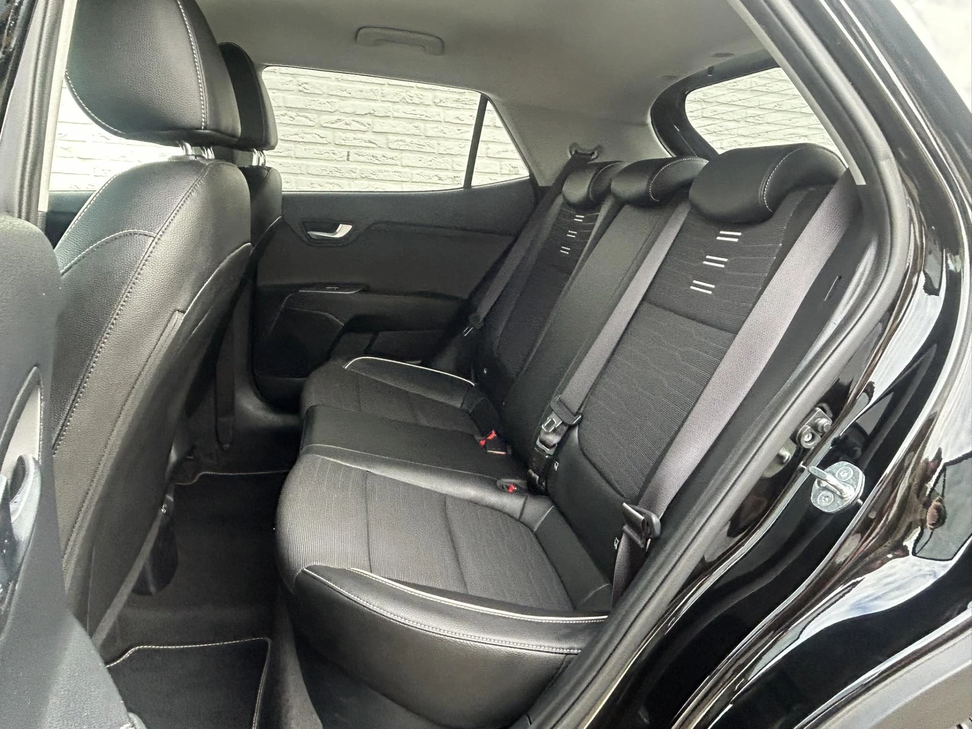 Hoofdafbeelding Kia Stonic