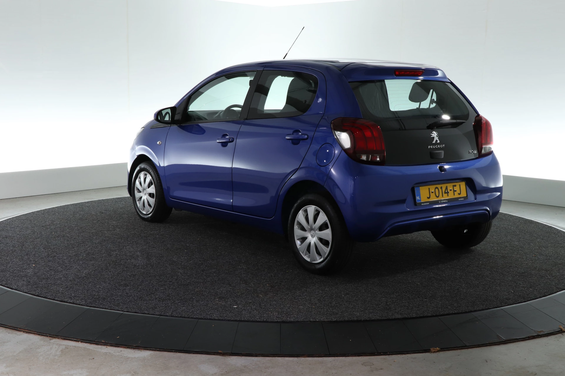 Hoofdafbeelding Peugeot 108