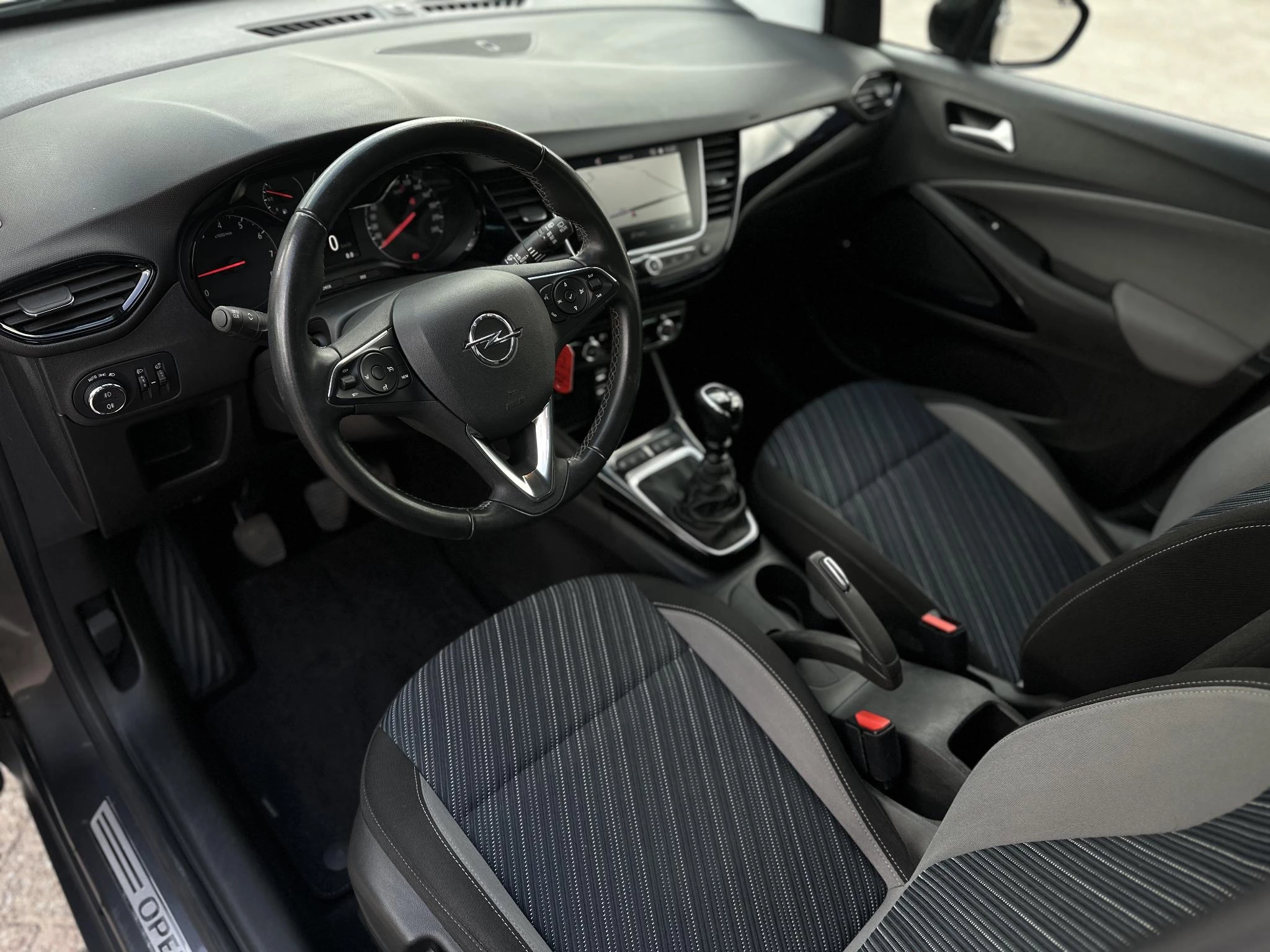 Hoofdafbeelding Opel Crossland X