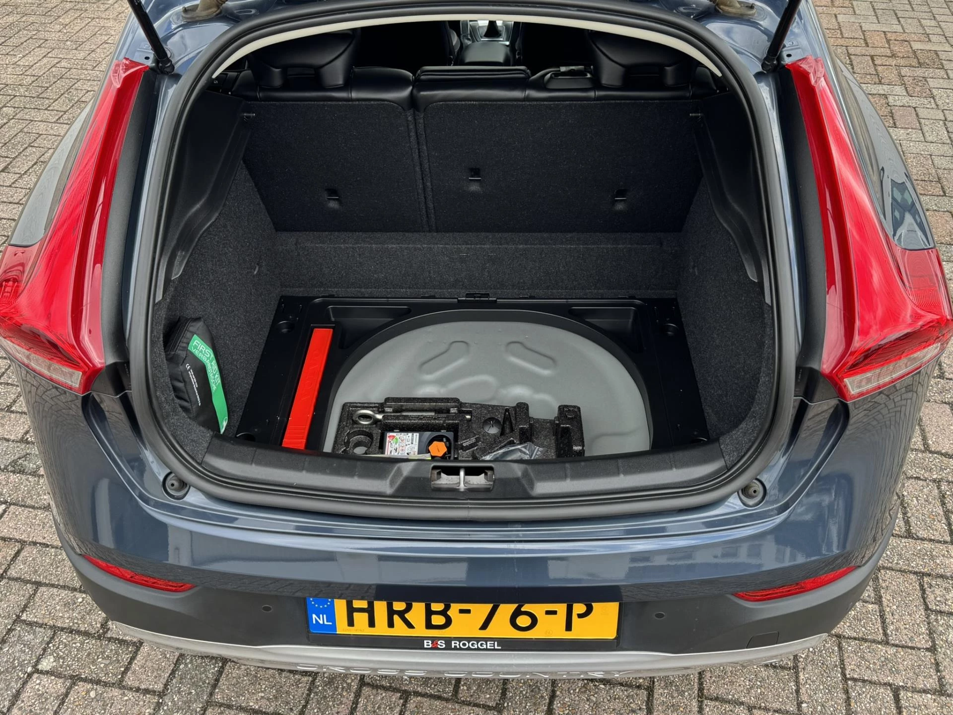 Hoofdafbeelding Volvo V40