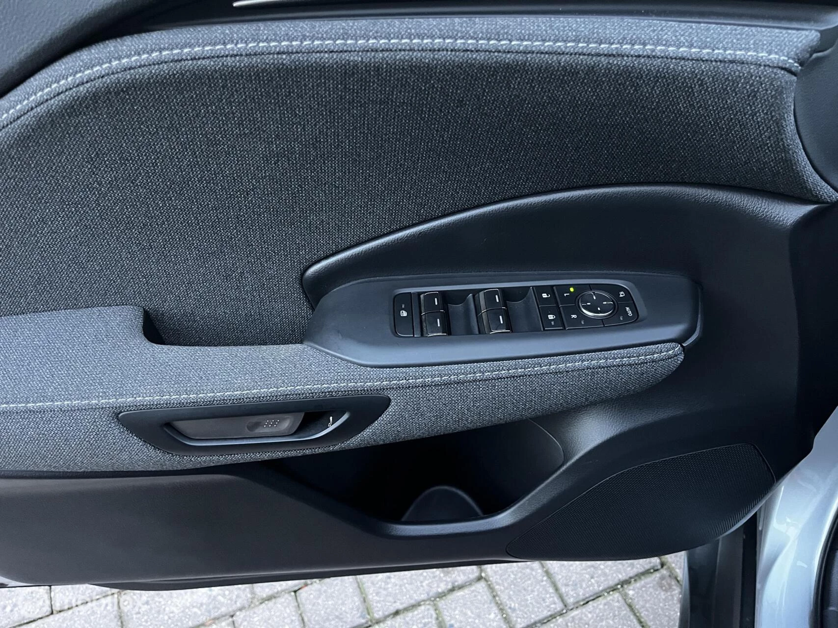 Hoofdafbeelding Lexus LBX