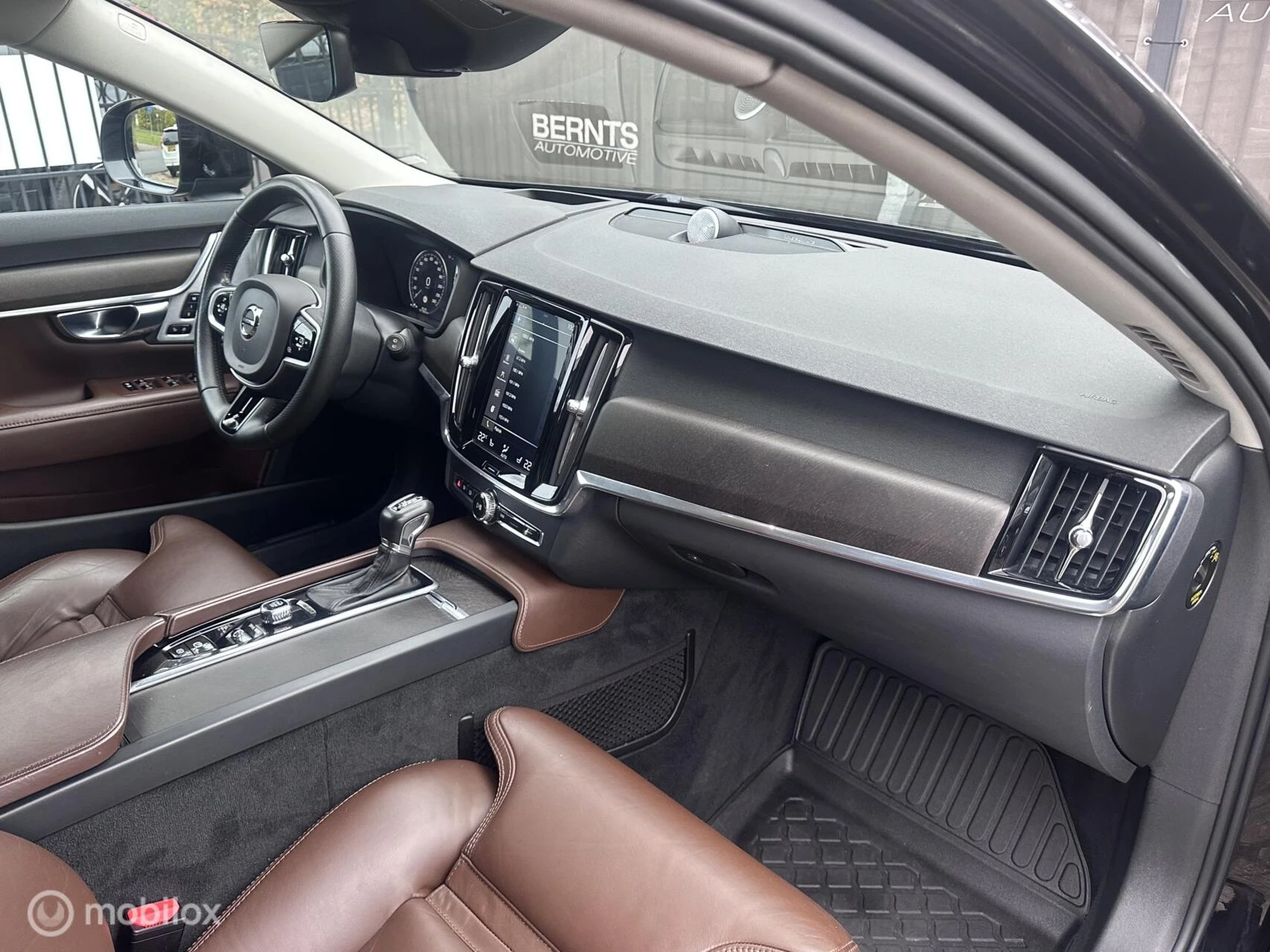 Hoofdafbeelding Volvo V90