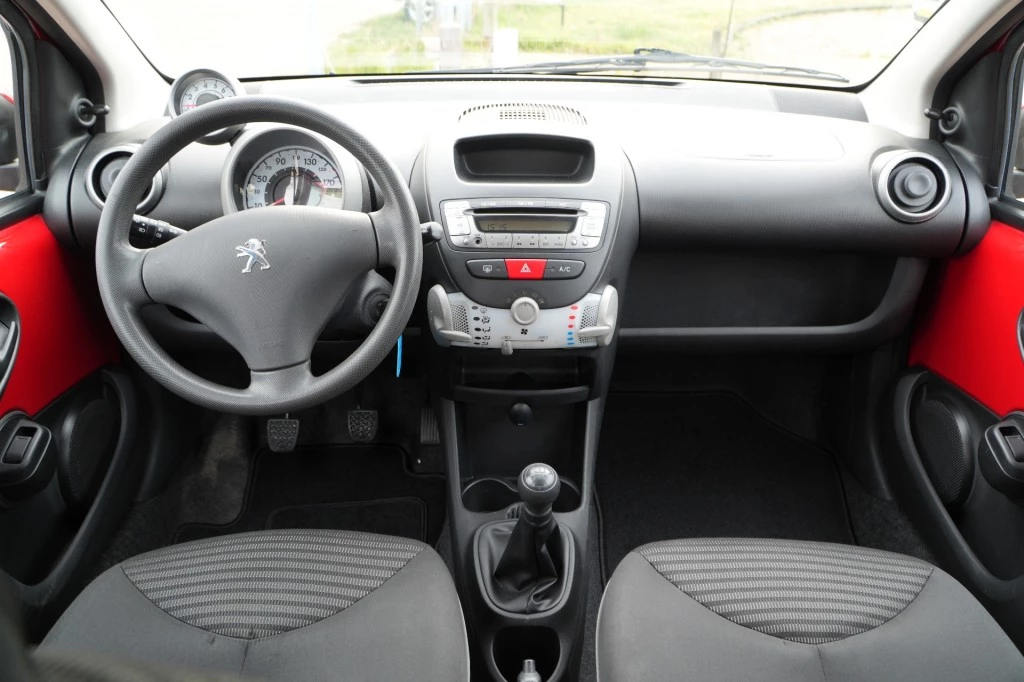 Hoofdafbeelding Peugeot 107