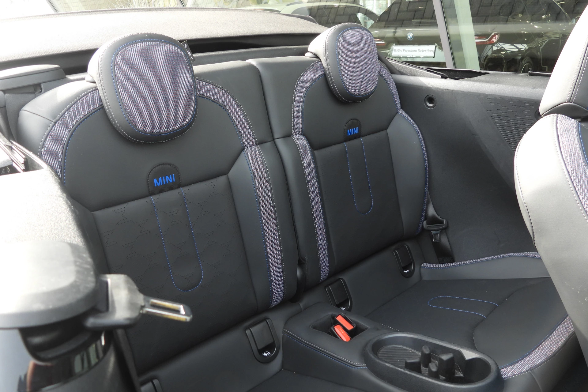 Hoofdafbeelding MINI Cooper Cabrio