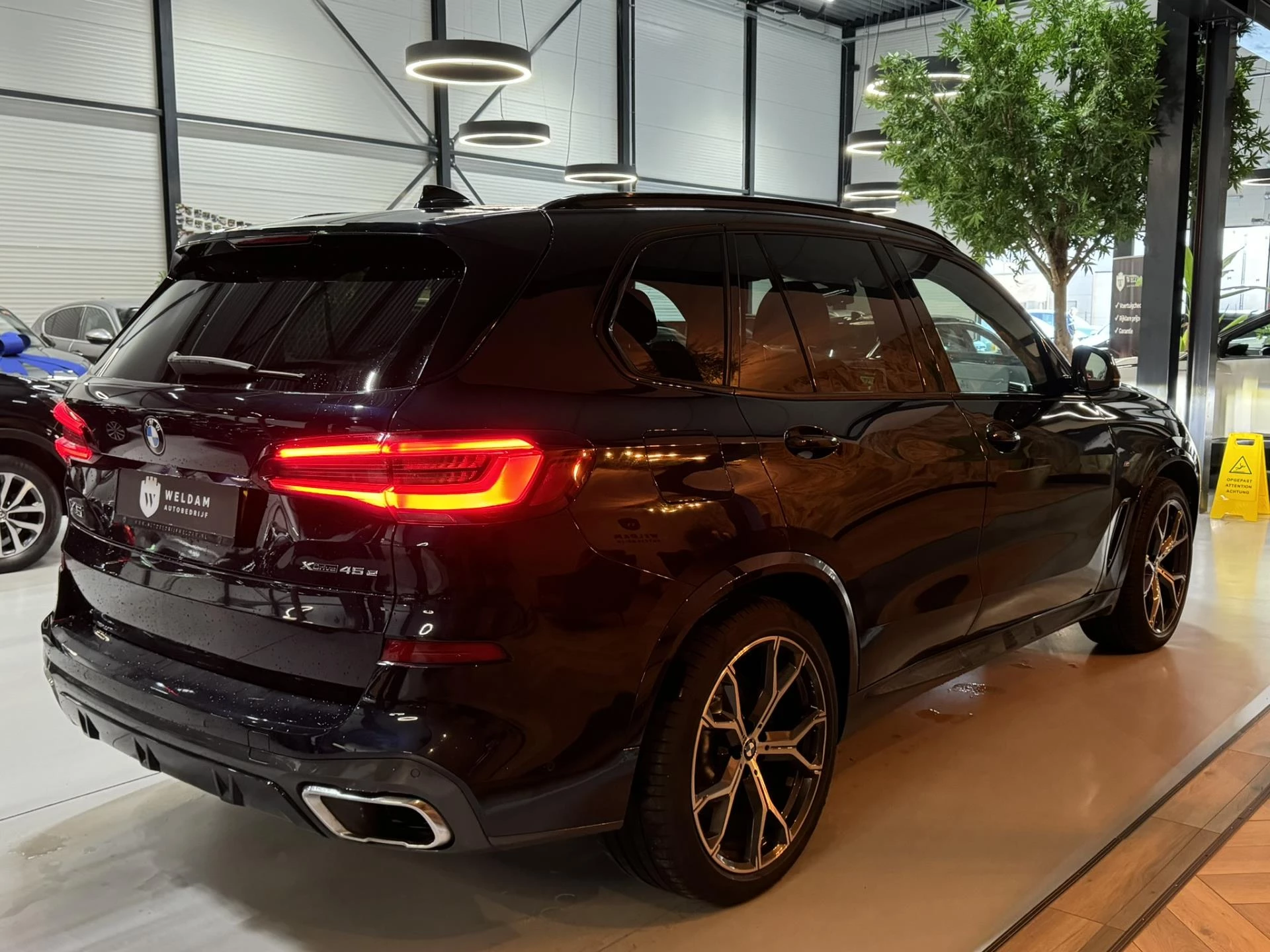 Hoofdafbeelding BMW X5