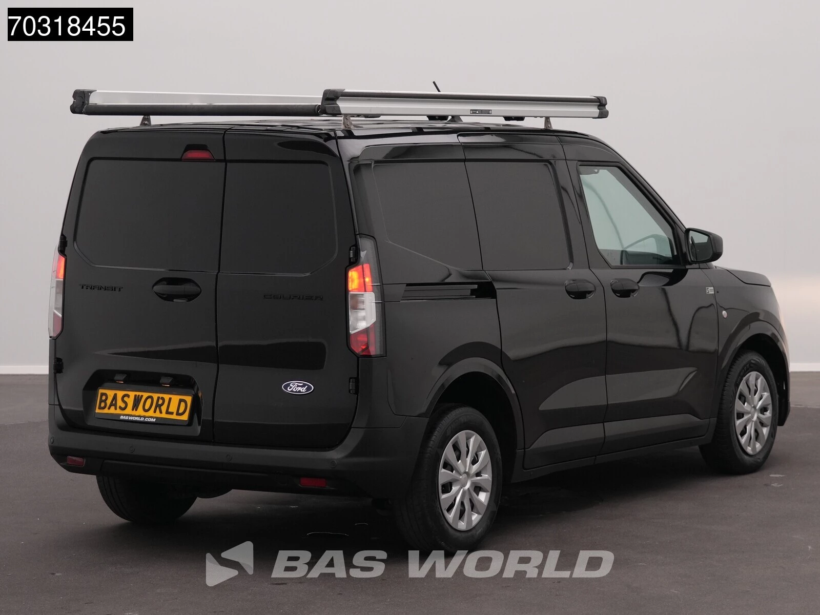 Hoofdafbeelding Ford Transit Courier