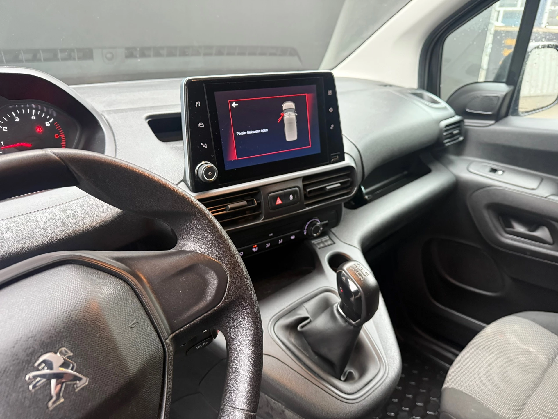 Hoofdafbeelding Peugeot Partner