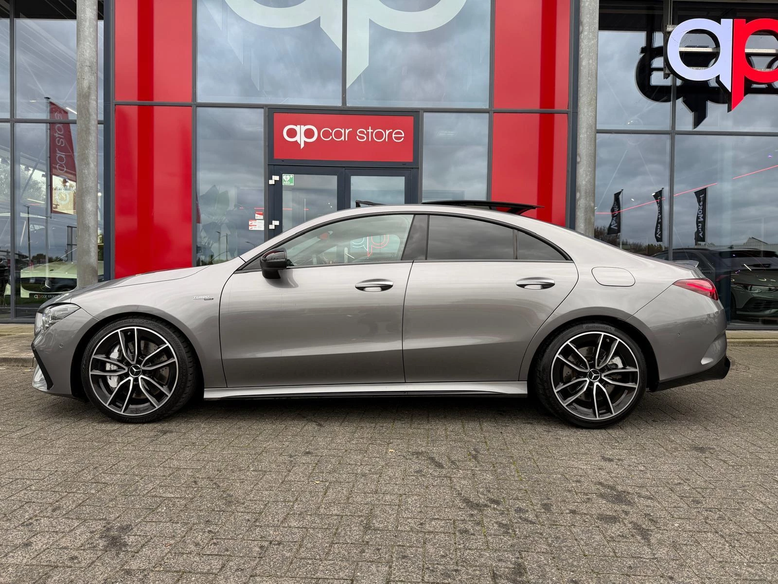 Hoofdafbeelding Mercedes-Benz CLA