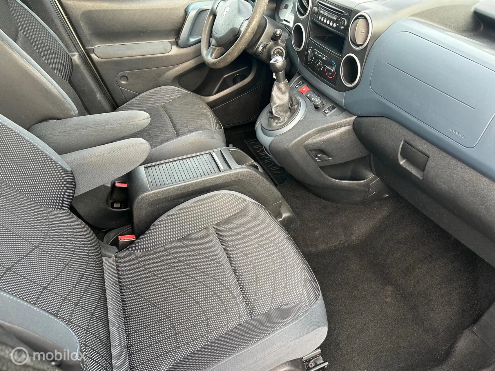 Hoofdafbeelding Peugeot Partner