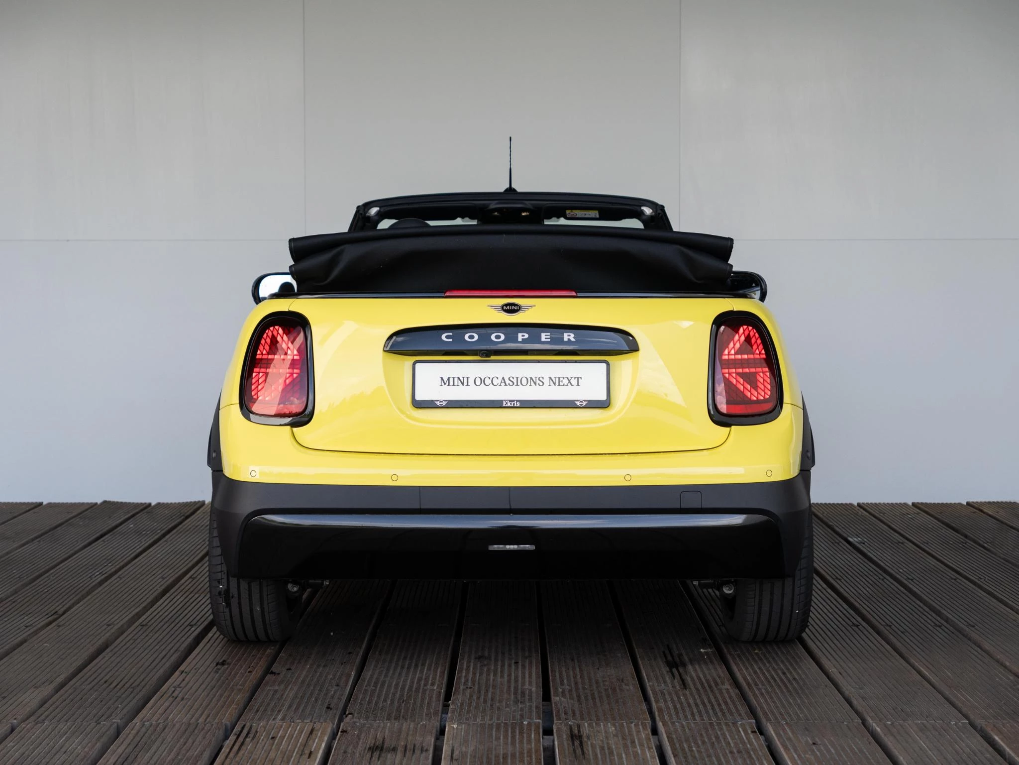 Hoofdafbeelding MINI Cabrio