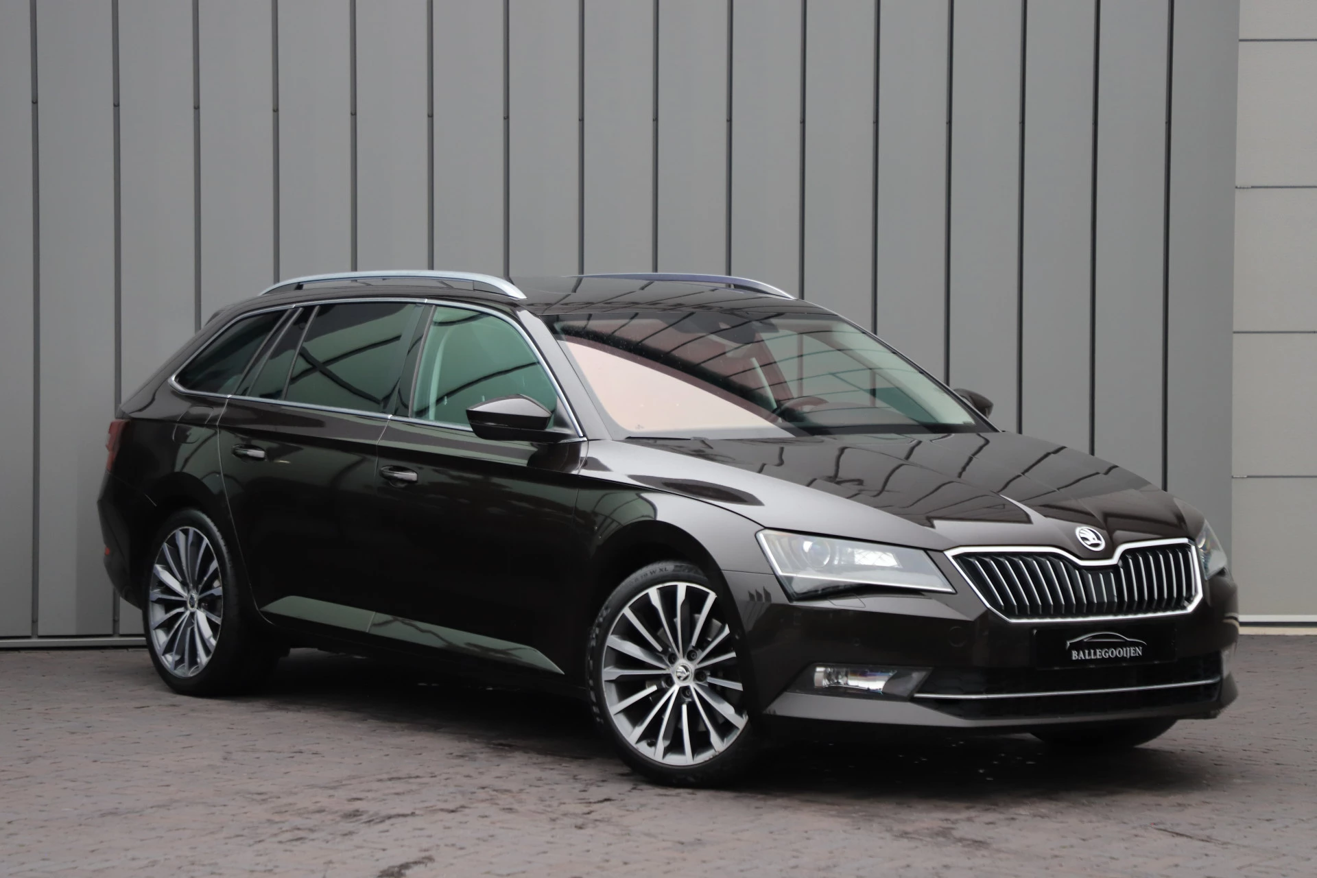 Hoofdafbeelding Škoda Superb