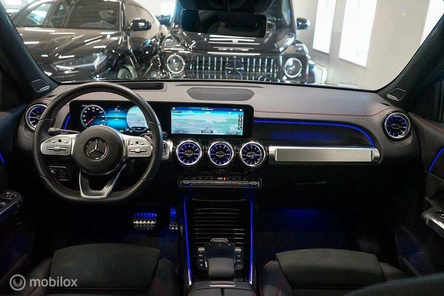 Hoofdafbeelding Mercedes-Benz EQB