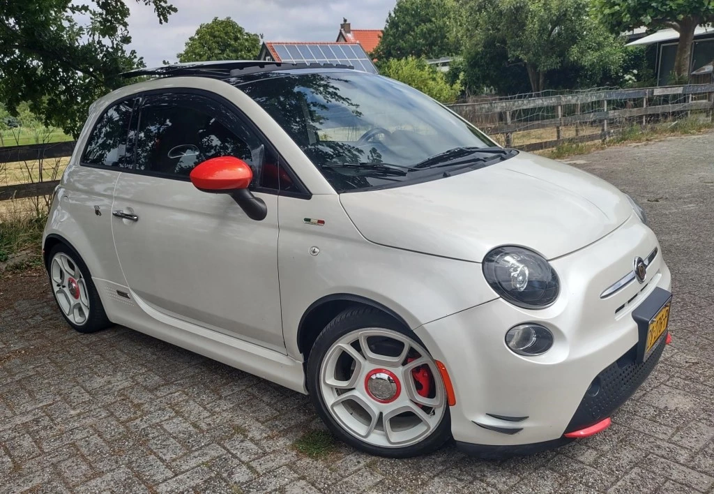 Hoofdafbeelding Fiat 500e