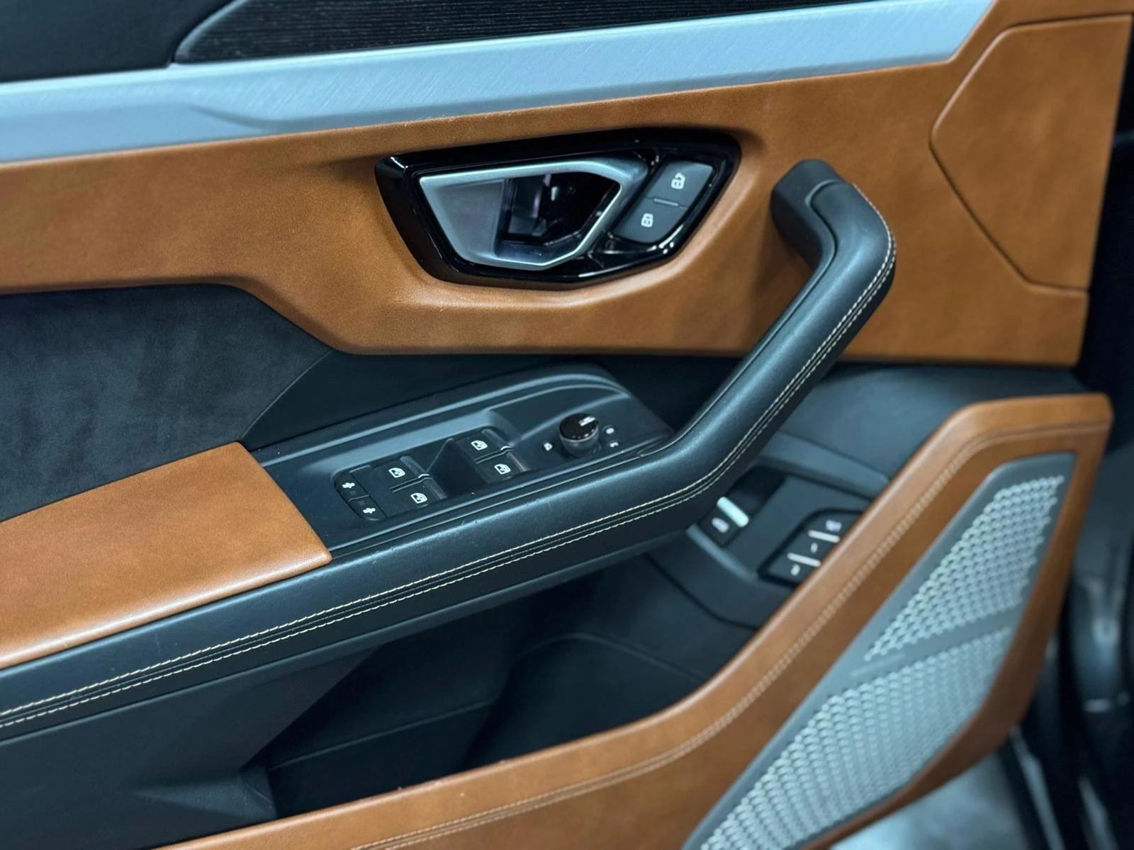 Hoofdafbeelding Lamborghini Urus