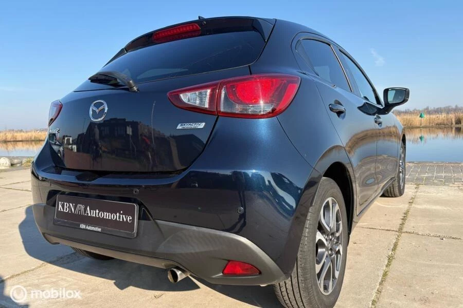 Hoofdafbeelding Mazda 2