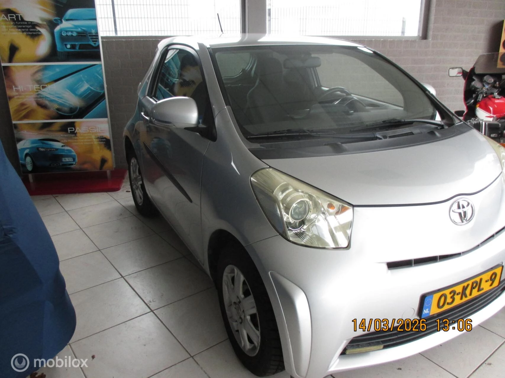 Hoofdafbeelding Toyota iQ