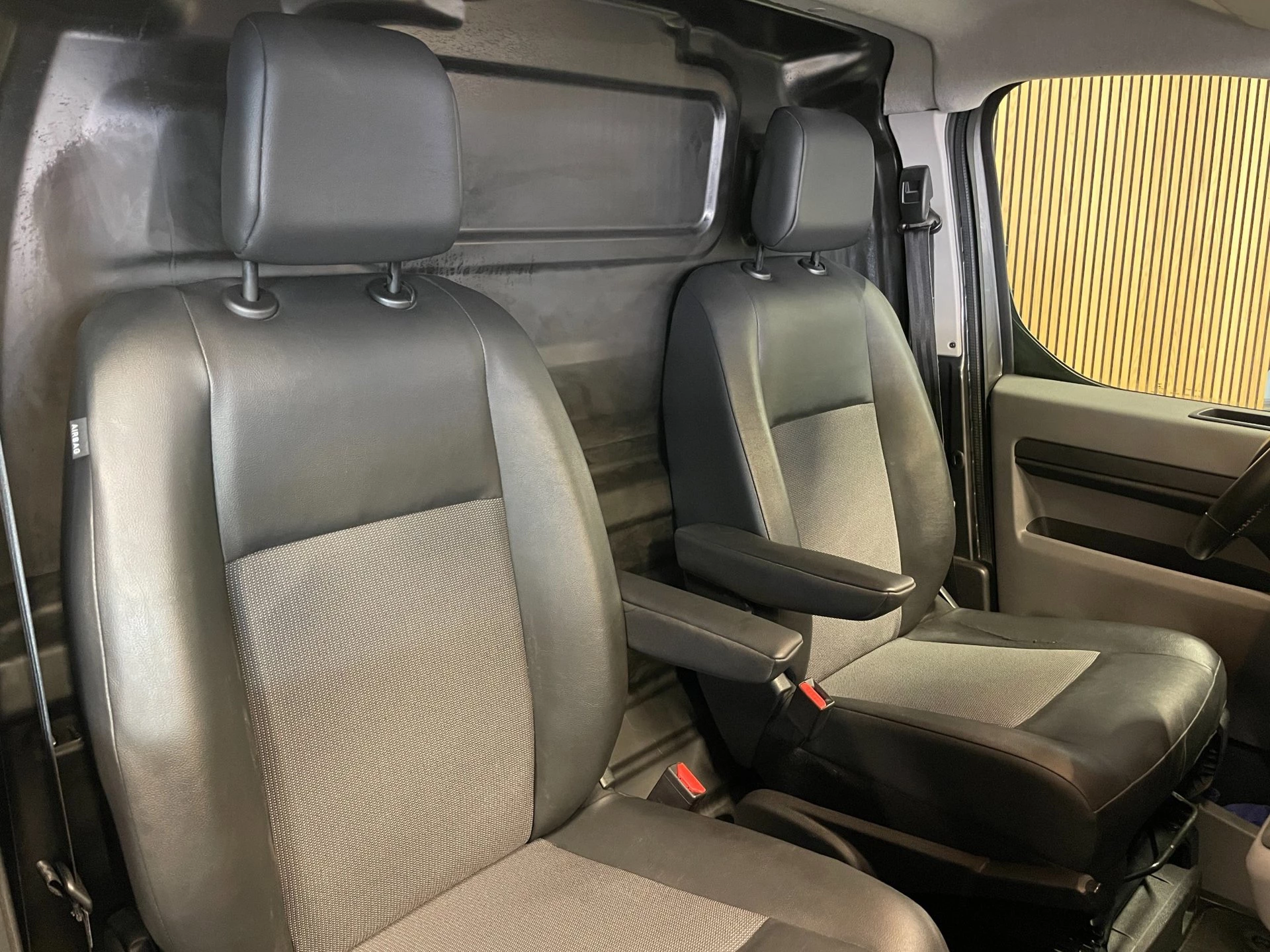 Hoofdafbeelding Peugeot Expert