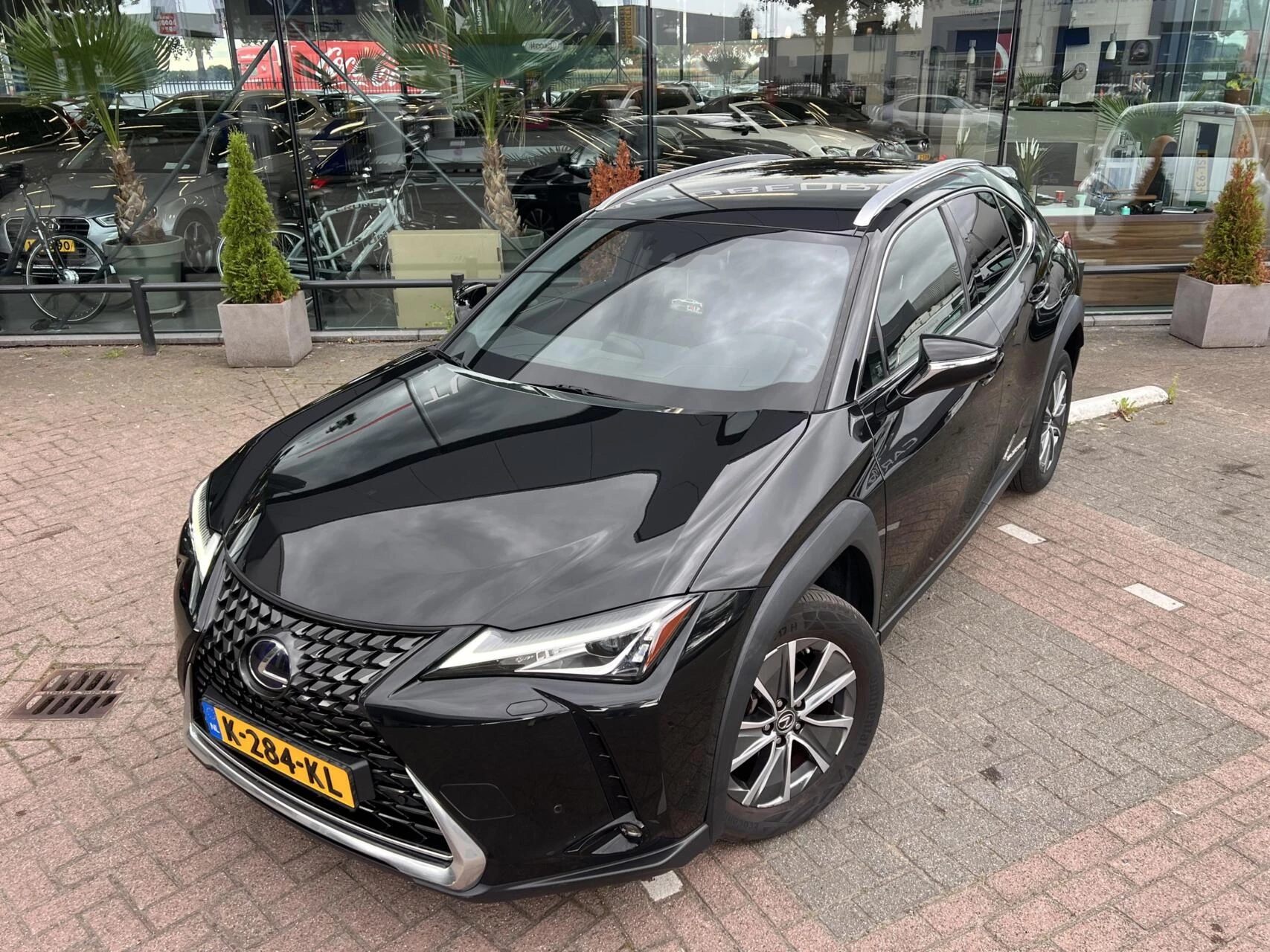 Hoofdafbeelding Lexus UX
