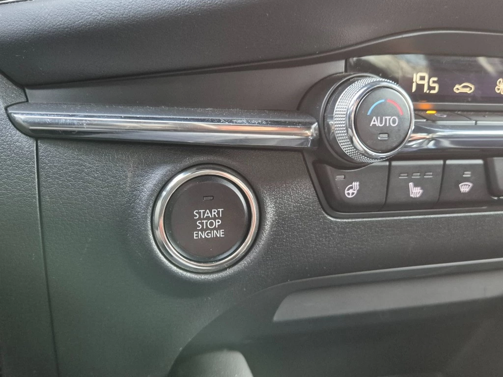 Hoofdafbeelding Mazda 3